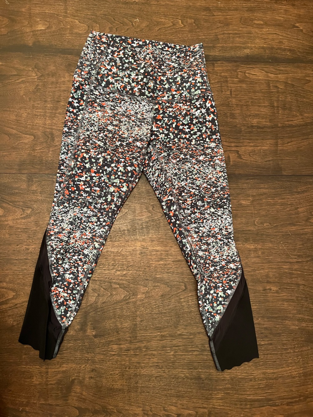 lululemon athletica Wunder Under Scalloped Hem High-Rise Crop
